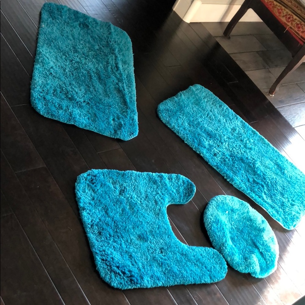 Teal rug set
